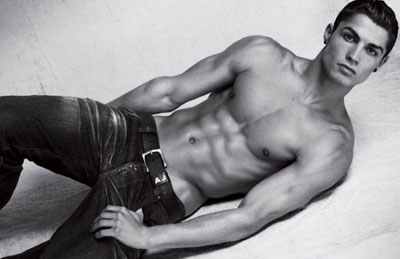 Cristiano Ronaldo: nouvelle égérie d’Emporio Armani