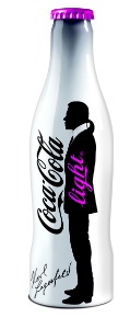 Lagerfeld habille la nouvelle bouteille Coca Cola light