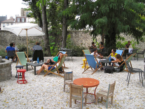 location Cafe A