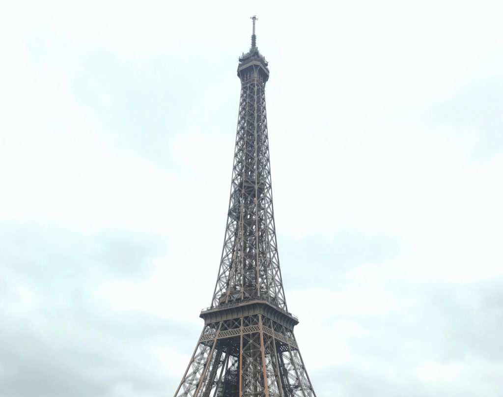 Privatisation Rooftop - Champs de Mars