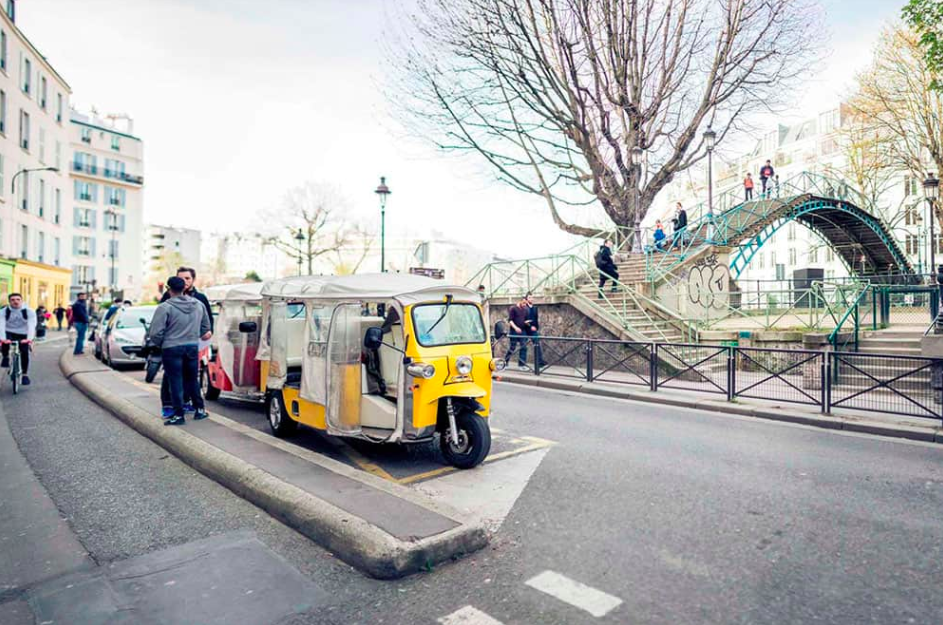 tuktuk paris