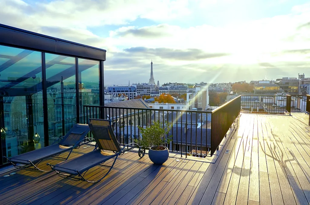 Privatisation Le Penthouse hoche