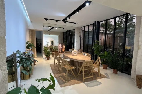 Privatisation Showroom Carreau du Temple