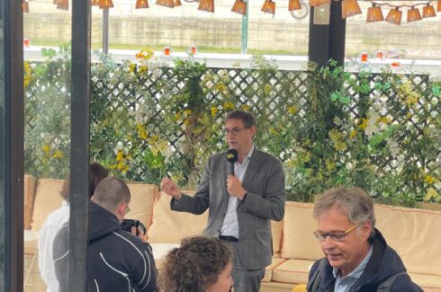 Événement : Conférence de presse à la péniche végétale