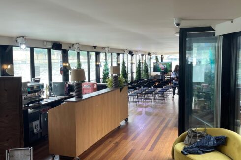 Événement : Conférence de presse à la péniche végétale