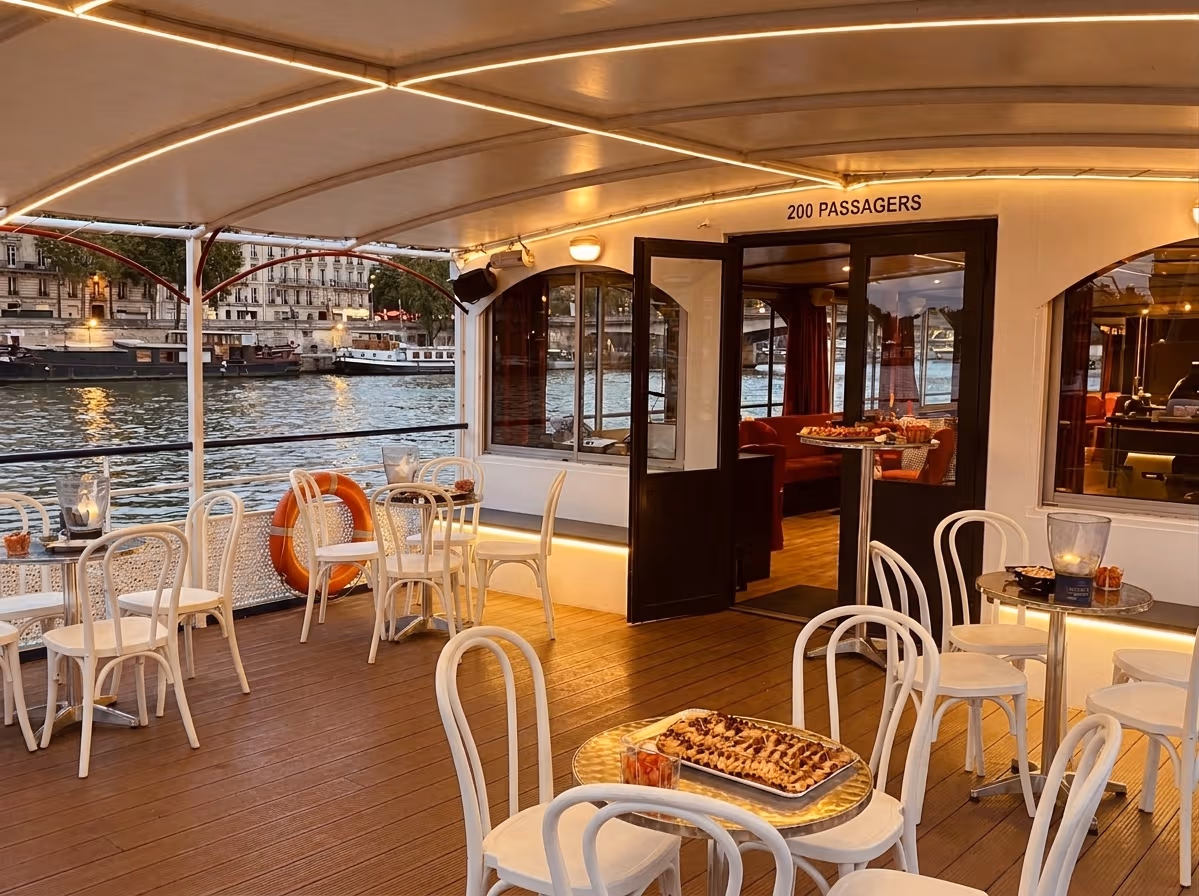 Péniche La Guêpe Buissonnière -Privatisation/location