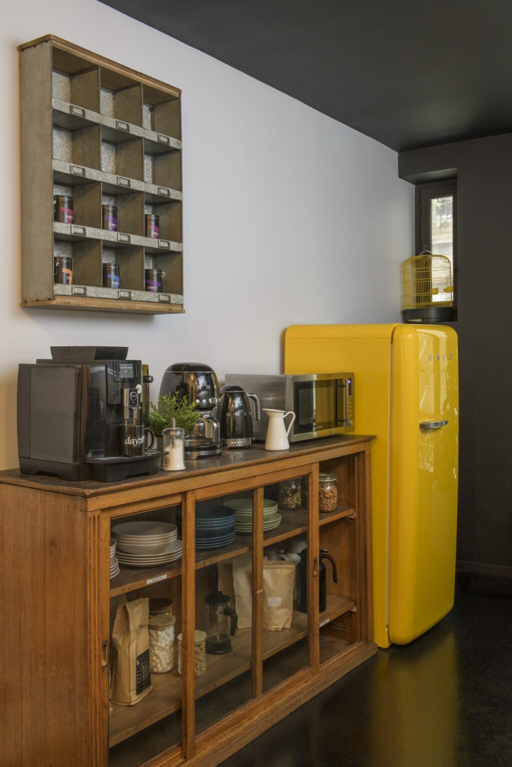 Loft L'Usine Paris 11e verrière industrielle