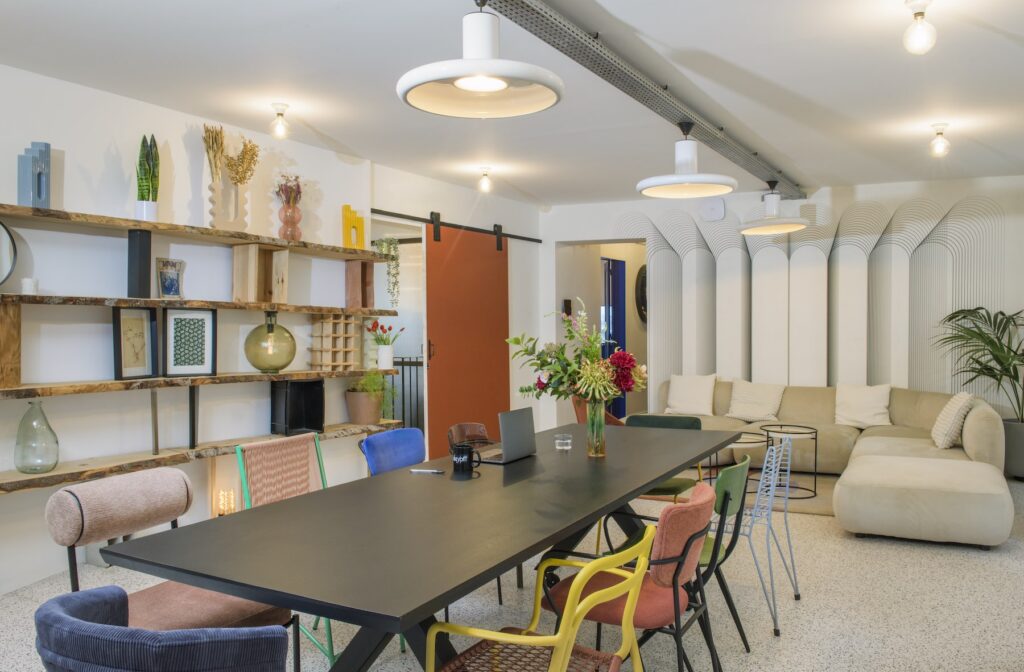 Loft L'Usine Paris 11e verrière industrielle