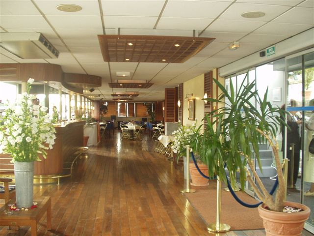 Location Péniche Marina Bar