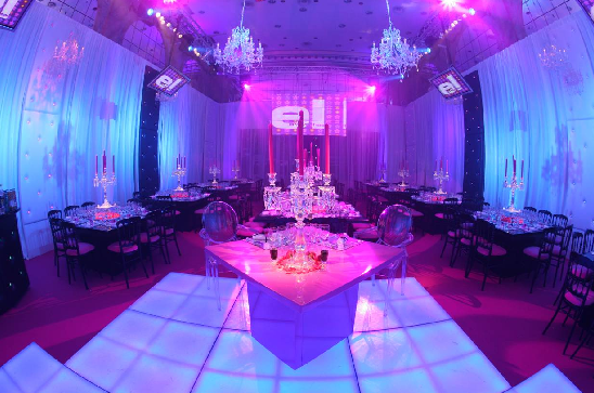 Location Salons Hoche